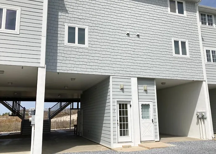 Seaside Villas --- 40123 Seaside Drive
